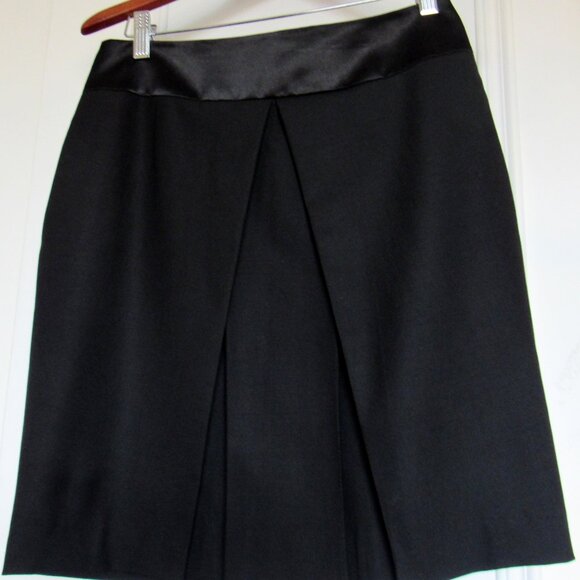 BCBG Maxazria Wool(98%) Skirt 2 Black Paper bag, lined - Picture 4 of 6